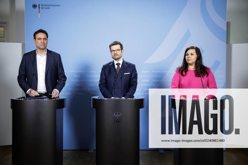 Marco Buschmann, Federal Minister of Justice, center Georg Eisenreich, Minister of Justice of Bavaria, l and Anna Gallina, Senator of Justice of Hamburg, r give a joint press statement after the Bund Laender Digital Summit at the Federal Ministry of Justice in Berlin, 30 03 2023 Berlin Germany.
