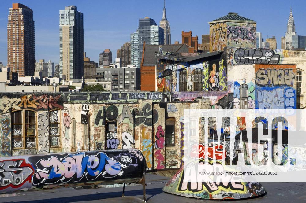 Graffiti, Near PS1 and Graffiti lovers, New York, UNITED STATES, North America