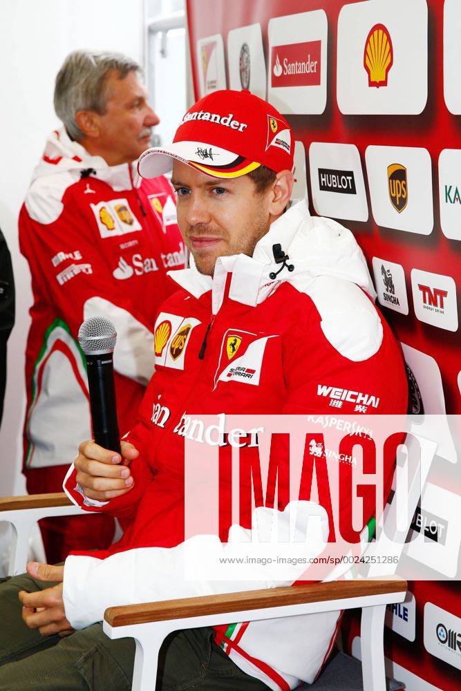 5 Sebastian Vettel (GER, Scuderia Ferrari), Motorsports: FIA Formula One World Championship WM Weltmeisterschaft 2016, F1 race in Montreal, ZWEIx