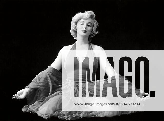 IMAGO ICONS: Marilyn Monroe MARILYN MONROE in THE PRINCE AND THE SHOWGIRL (1957), directed by LAURENCE OLIVIER.