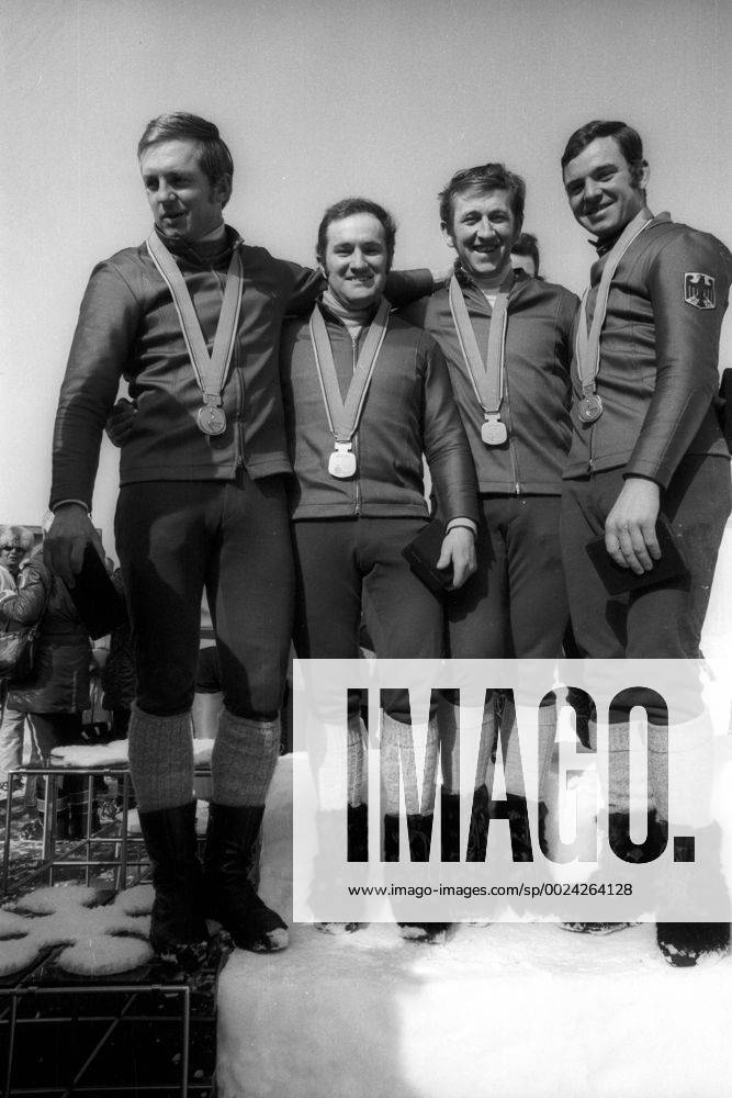 Olympische Spiele 1972 in Sapporo, der drittplazierte Viererbob BR Deutschland I, v.li.: Wolfgang Zimmerer, Walter Steinbauer, Stefan Gaisreiter und Peter Utzschneider