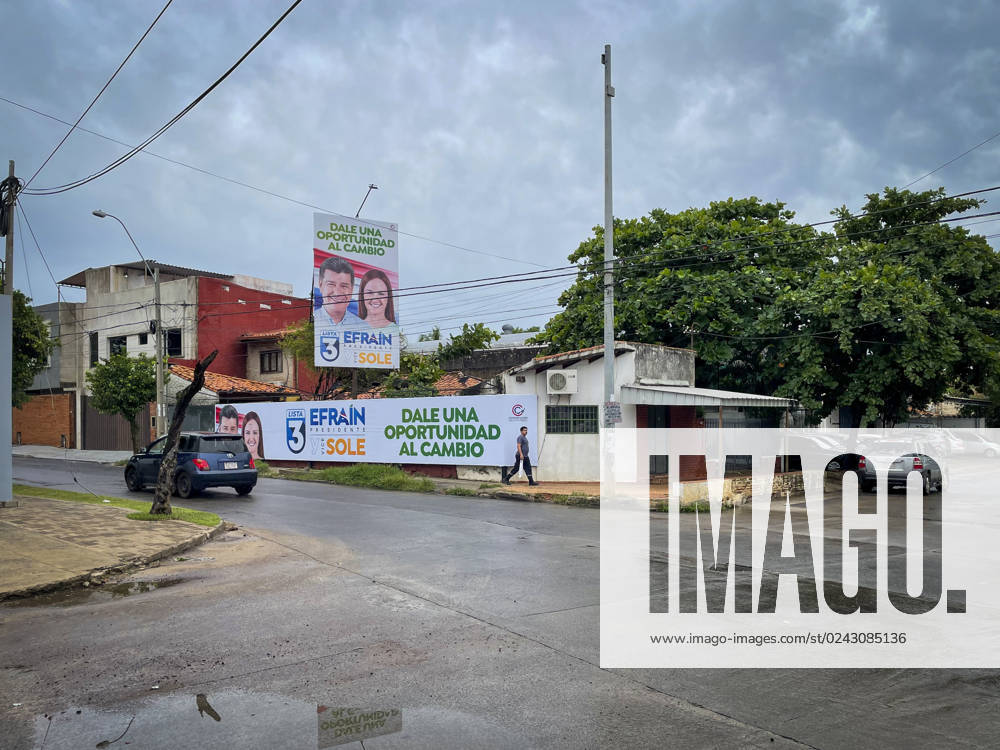 A man walks past a campaign election banner for Paraguay s presidential candidate for the opposition Concertacion coalition, Efrain Alegre (L), and his running mate Soledad Nunez, in Asuncion, Paraguay. Paraguay will hold general elections on April 30, 2023. Asuncion Paraguay - ZUMAc217 20230413_zip_c217_010