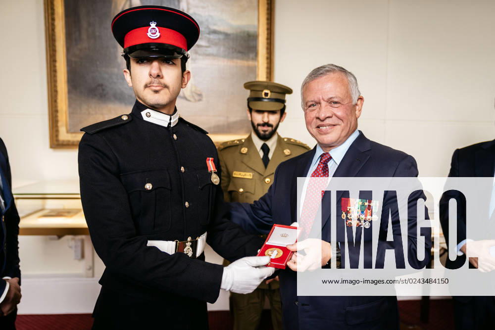 Bilder des Jahres 2023, Entertainment 04 April Entertainment Themen der Woche KW15 His Majesty King Abdullah II, accompanied by His Royal Highness Crown Prince Al Hussein, attends the Royal Military Academy Sandhurst’s 200th Sovereign’s Parade, held under the patronage of King Charles III of the United Kingdom His Majesty King Abdullah II, accompanied by His Royal Highness Crown Prince Al Hussein, attends the Royal Military Academy Sandhurst’s 200th Sovereign’s Parade, held under the patronage of King Charles III of the United Kingdom on 14 April 2023. Photo by Royal Hashemite Court United kingdom United kingdom United Kingdom of Great Britain and Northern Ireland 140423_United Kingdom_RHC_00 (1)