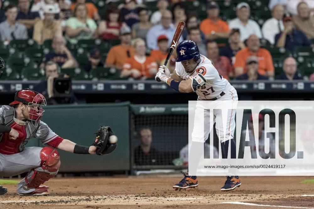 Houston Astros second baseman Jose Altuve (27) gets away from an inside pitch during first inning of the Major League Baseball game between the Los Angeles Angels of Anaheim and the Houston Astros at Minute Maid Park in Houston, TX. MLB Baseball Herren USA 2016: Angels vs Astros JUN 22 - ZUMAc04_