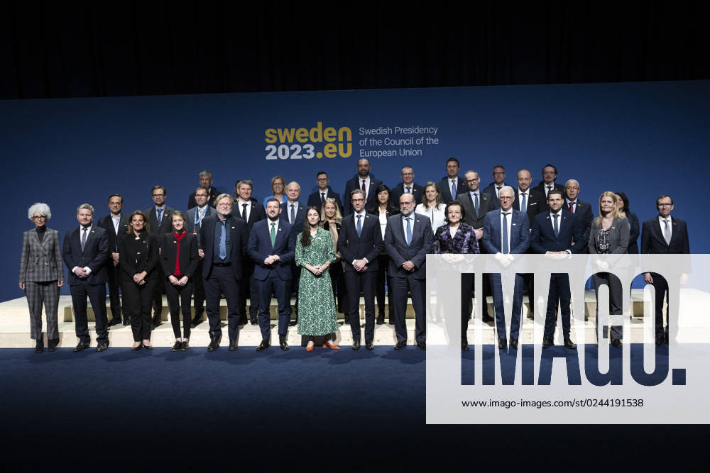 Back (l-r): Hugo Polido Pires (Portugal), Uros Vajgl (Slovenia), Paul RasquÃ (Luxemburg), Stefan Tidow (Germany), Rositsa Karamfilova (Bulgaria), Maris Sprindzuks (Latvia), Leonore Gewessler (Austria), Simonas Gentvilas (Lithuania), Kristen Michal (Estonia), Francesca Salvemini (Italy), Mario Siljeg (Croatia), Zakia Khattabi (Belgium), Juhani Damski (Finland), Aniko Raisz DR (Hungary), Barna Tanczos (Romania), Adam Guibourge-Czetwertynski (Poland), Bjorn Decoster (Netherlands), Magnus Johannes Heunicke (Denmark), Juraj Smatana (Slovakia), Petros Xenophontos (Cyprus) and Margaret Cassar (Malta), Front (l-r): Katrin Schneeberger (Switzerland), Stefan Hassler (Liechtenstein), Maria Teresa Ribera Rodriguez (Spain), Aude Charrier (France), P