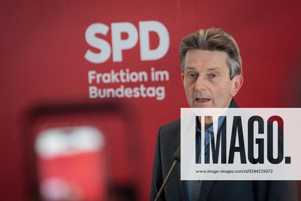 Statement of the SPD before the parliamentary group meeting Current, 18 04 2023, Berlin, Dr Rolf Muetzenich in the portrait with his statement in the run-up to the parliamentary group meeting of the German Bundestag of the SPD parliamentary group in the Reichstag building Berlin Berlin Germany