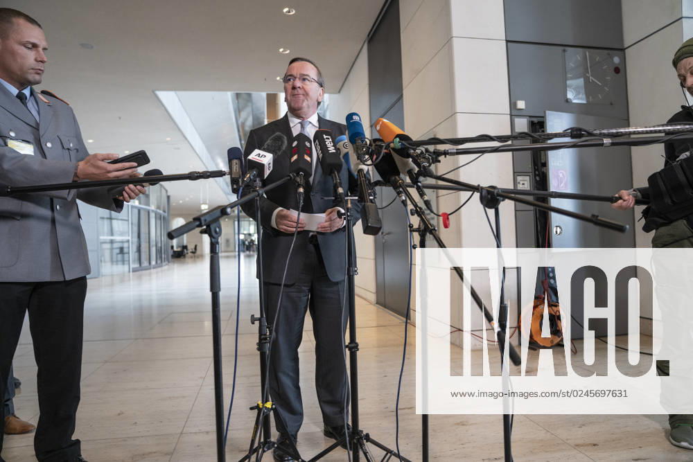 Press statement by Defense Minister Boris Pistorius on the subject of acceleration in the procurement process of the Bundeswehr West lobby Bundestag building Press statement by Defense Minister Boris Pistorius on the subject of acceleration in the procurement process of the Bundeswehr West lobby Bundestag building, Berlin Berlin Germany Bundestag lobby West