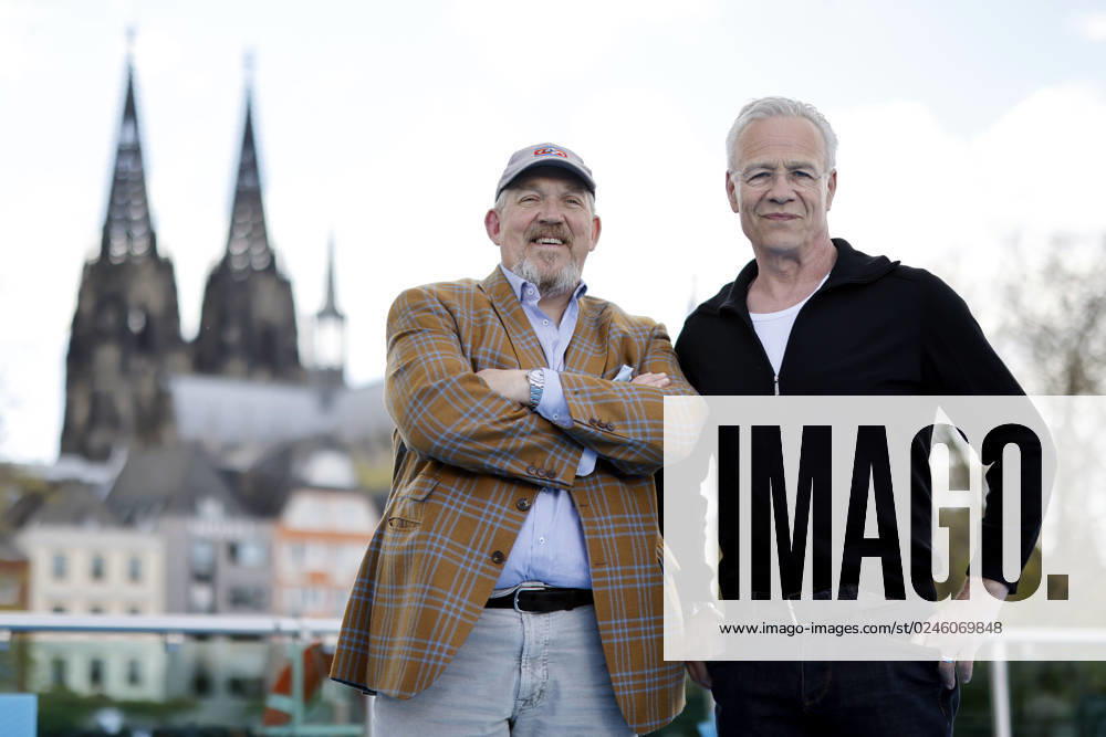 The Tatort actors Dietmar Bär and Klaus J Behrendt at a photo session on the occasion of 25 years Tatort Straßen der Welt e V on a Rhine ship at the Altstadt pier in front of Cologne Cathedral Cologne, 28 04 2023 NRW Germany