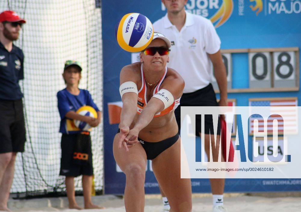 Smart Major Gstaad, 08.07.2016, Beachvolleyball, Gstaad, van Iersel Smart Major Gstaad, 08.07.2016, Beach-Volleyball Bild: Annahme Marleen van Iersel (NED)