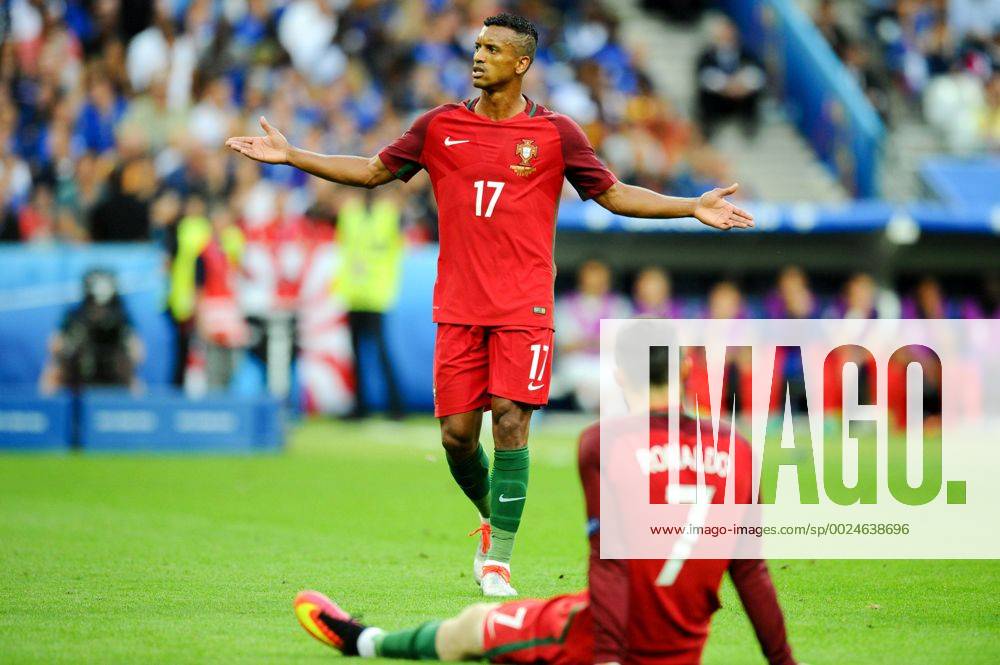 17 NANI (por) - 07 CRISTIANO RONALDO (por) - COLERE FOOTBALL : Portugal vs France - UEFA EURO EM Europameisterschaft Fussball Nationalteam 2016 - Finale - 10 07 2016 FEP Panoramic