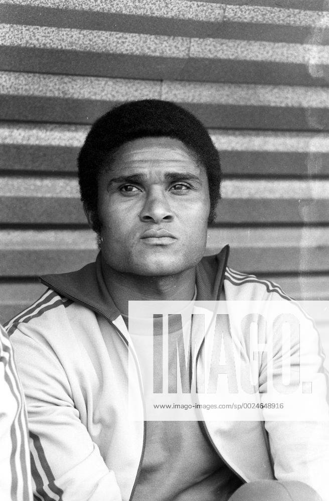Uwe Seelers Abschiedsspiel 1972 in Hamburg, Eusebio (Weltauswahl)