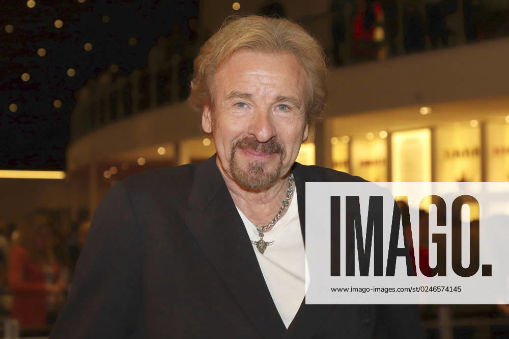 Thomas Gottschalk at the 15 million guests anniversary gala of the musical The Lion King at the Stage Theater im Hafen Hamburg, 03 05 2023 Foto:xFuturexImage