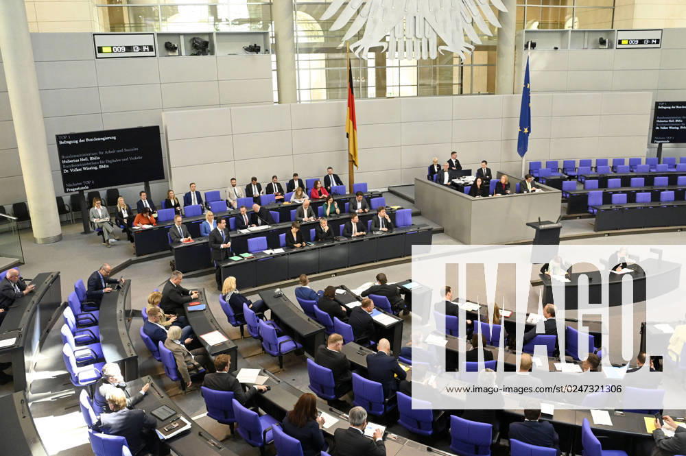 Hubertus Heil at the 102 session of the German Bundestag in the Reichstag building Berlin, 10 05 2023 Foto:xF.xFuturexImage