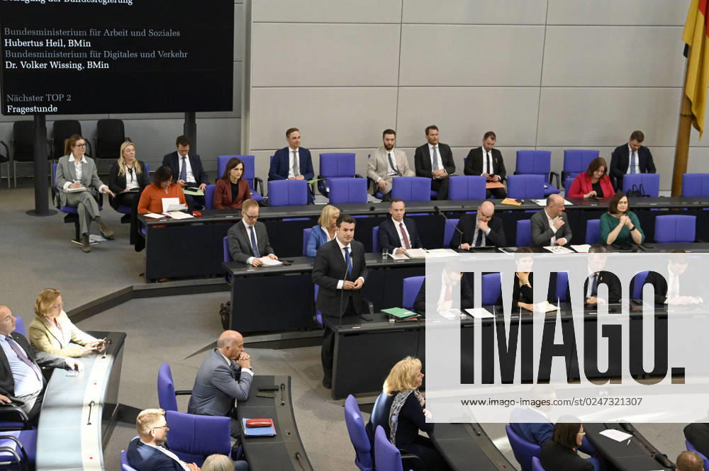 Hubertus Heil at the 102 session of the German Bundestag in the Reichstag building Berlin, 10 05 2023 Foto:xF.xFuturexImage