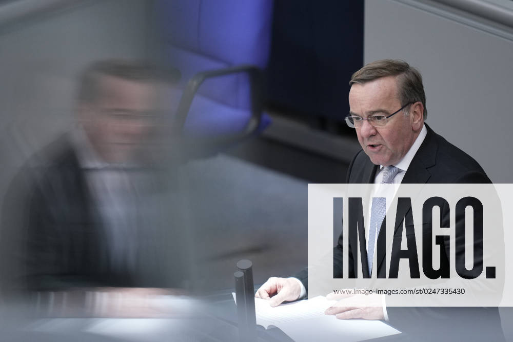 German Bundestag, 102 plenary session Defense Minister Boris Pistorius SPD in portrait during his speech on the extension of the Bundeswehr mission in Mali at the 102 session of the German Bundestag, 10 05 2023 Berlin, Berlin Germany