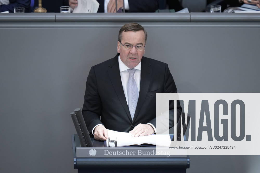 German Bundestag, 102 plenary session Defense Minister Boris Pistorius SPD in portrait during his speech on the extension of the Bundeswehr mission in Mali at the 102 session of the German Bundestag, 10 05 2023 Berlin, Berlin Germany