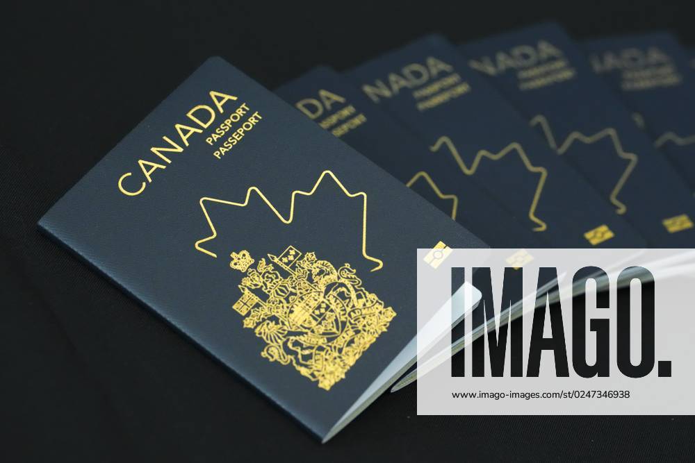 Kanada, Reisepass mit überarbeitetem Design May 10, 2023, Ottawa, ON, CAN: The new Canadian passport is unveiled at an event at the Ottawa International Airport in Ottawa on Wednesday, May 10, 2023. Ottawa CAN - ZUMAc35_ 20230510_zaf_c35_037