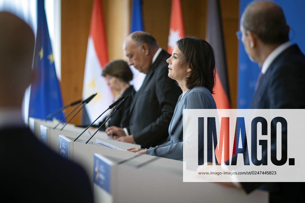 Annalena Baerbock, German Foreign Minister, invites to cloverleaf meeting in Berlin Here taken at a press conference after the joint discussion L R Catherine Colonna, Foreign Minister of France, Sameh Shoukry, Foreign Minister of Egypt, Annalena Baerbock, German Foreign Minister, and Ayman Safadi , Foreign Minister of Jordan Berlin, 11 05 2023 Ber