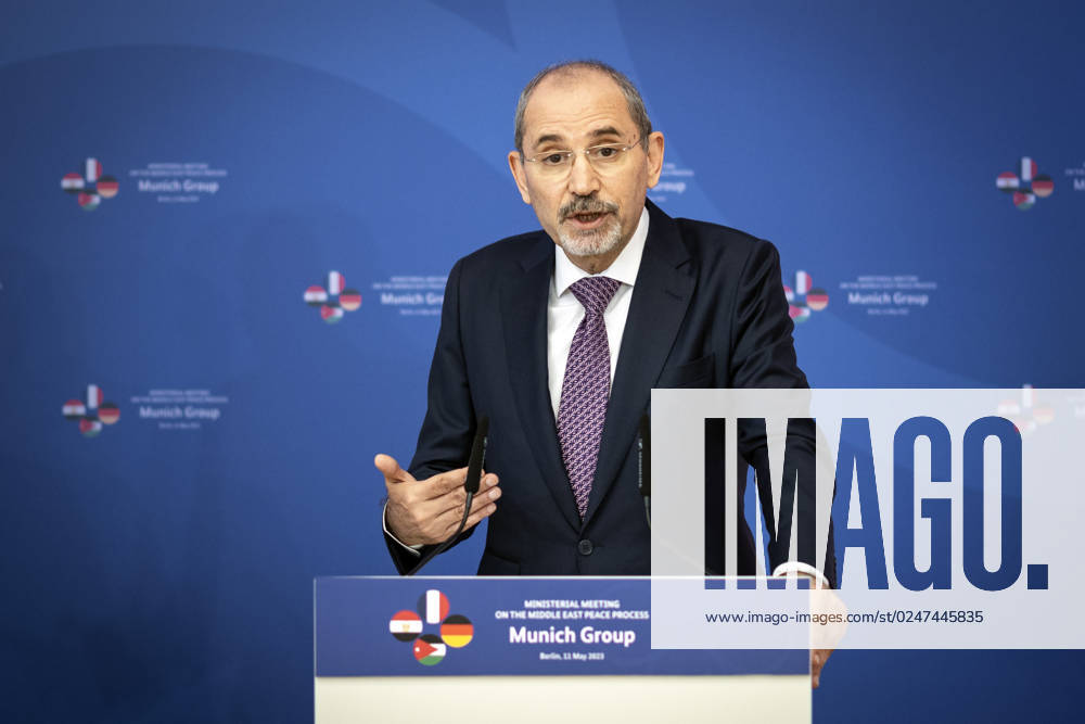 Annalena Baerbock, German Foreign Minister, invites to cloverleaf meeting in Berlin Pictured here is Ayman Safadi, Foreign Minister of Jordan, at a press conference after the joint talks Berlin, 11 05 2023 Berlin Germany