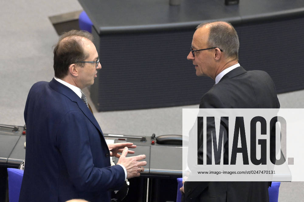 Alexander Dobrindt and Friedrich Merz at the 103 session of the German Bundestag in the Reichstag building Berlin, 11 05 2023 Foto:xF.xFuturexImage