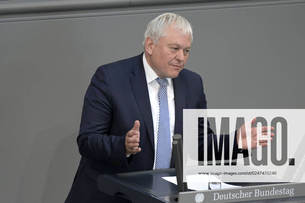 Thomas Hacker at the 103 session of the German Bundestag in the Reichstag building Berlin, 11 05 2023 Foto:xF.xFuturexImage