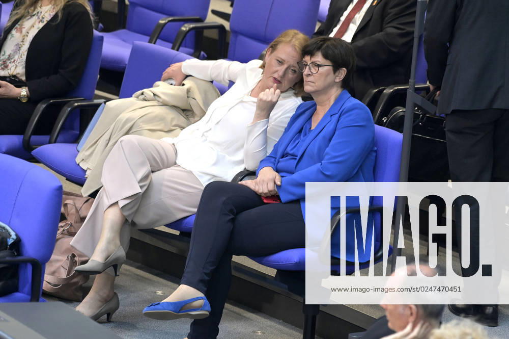 Lisa Paus and Saskia Esken at the 103 session of the German Bundestag in the Reichstag building Berlin, 11 05 2023 Foto:xF.xFuturexImage