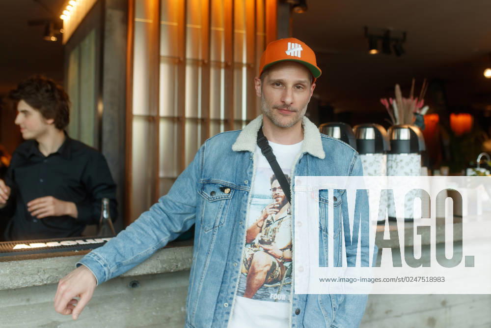 Event Green Actors Lounge Sebastian Stielke at the 3 Green Actors Lounge in the house Hungary on 11 05 2023 in Berlin