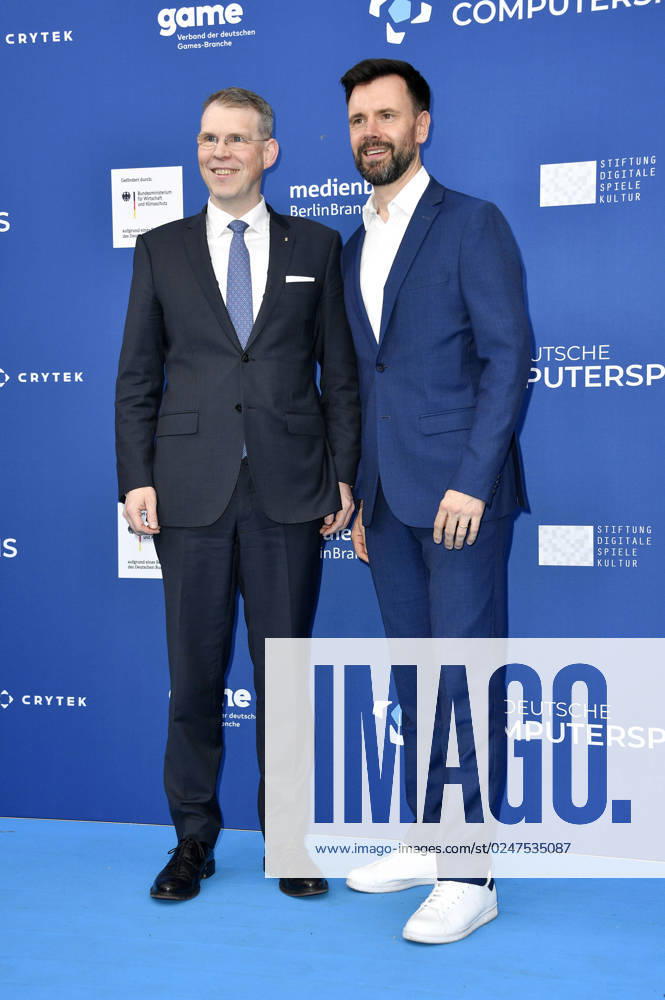 Florian Graf and Felix Falk at the German Computer Game Award 2023 ceremony at Spindler Klatt Berlin, 11 05 2023 Foto:xN.xKubelkax xFuturexImage