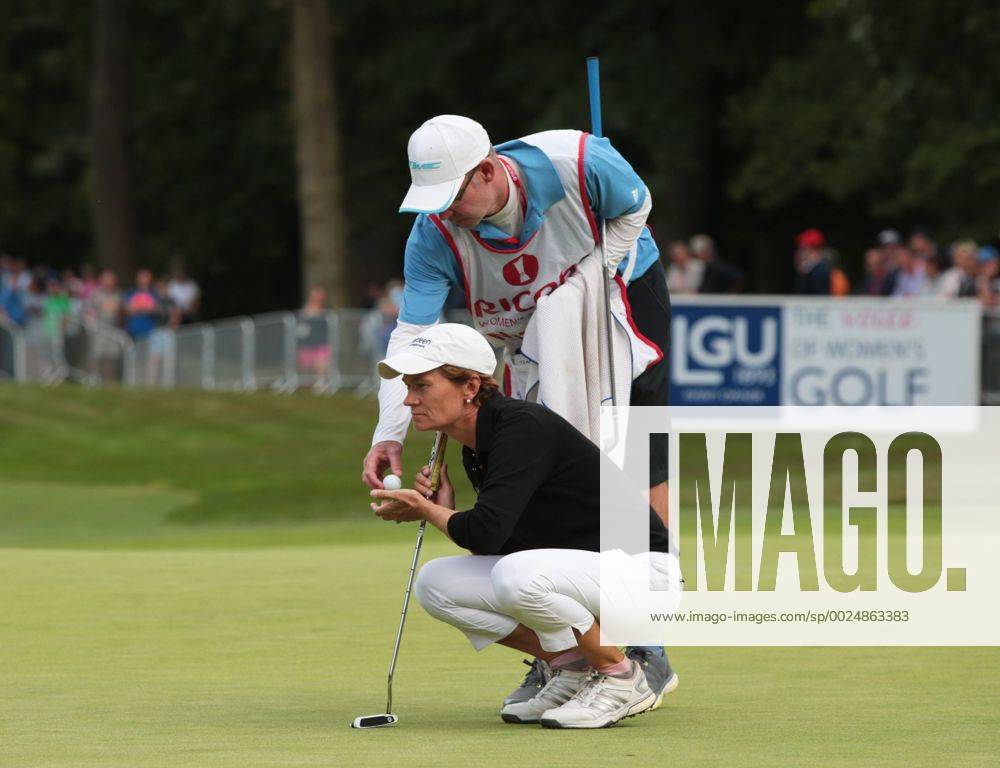 Woburn, United Kingdom - Scotland s Catriona Matthew USA s Mo Martin.during The Ricoh Women s British Open played at Woburn Golf and Country Club, Woburn on July 31st 2016. Ricoh Women s British Open 2016 Day Four - ZUMAn230