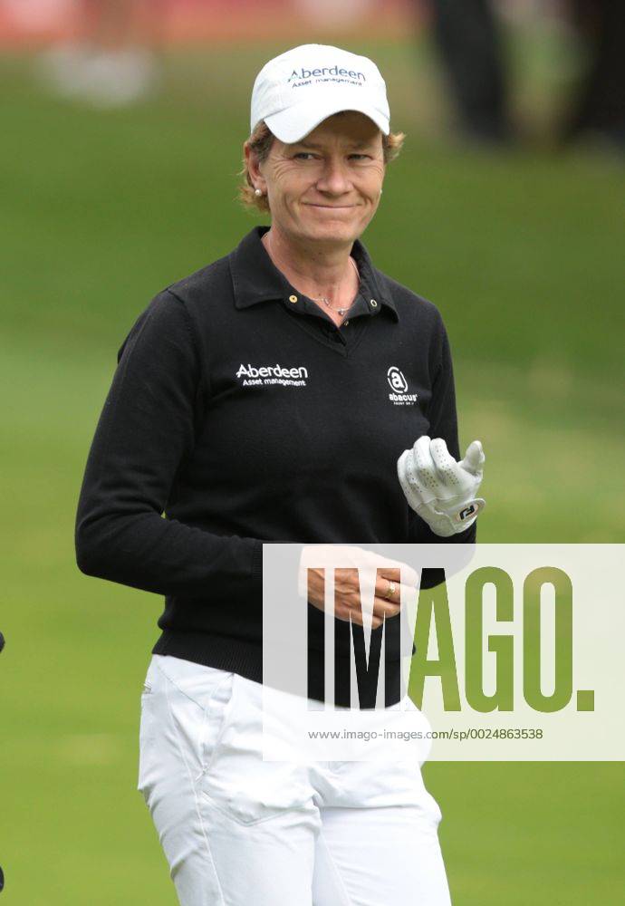Woburn, United Kingdom - Scotland s Catriona Matthew during The Ricoh Women s British Open Round 4 played at Woburn Golf and Country Club, Woburn on July 31st 2016. Ricoh Women s British Open 2016 Day Four - ZUMAn230