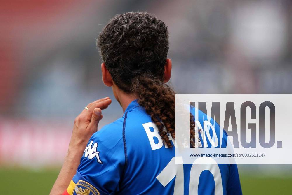 Roberto Baggio (Brescia) - Fußball Herren Serie A 2003 2004, 1. Italienische Liga, Brescia Calcio, Vdig Einzelbild Udine Fußball Herren Serie A 2003 2004, 1. Italienische Liga, Brescia Calcio, Vdig Einzelbild Udine
