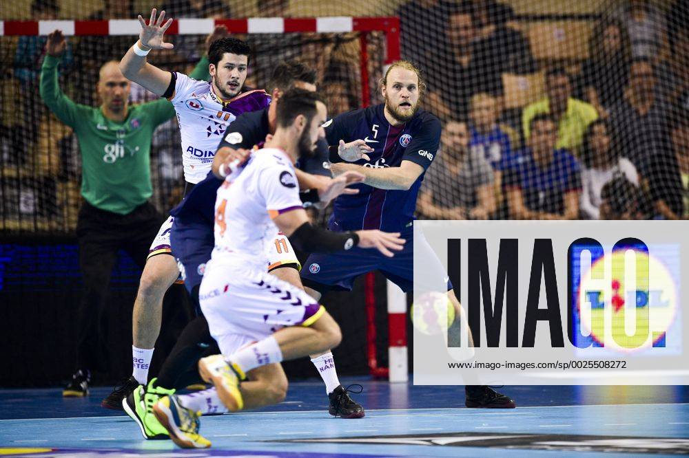 Lidl neuer Sponsor der französischen Handball Liga D1 - Henrik Mollgaard (psg) - Handball Frankreich, Trophee des Champions - 17 09 2016 JBAutissier Panoramic