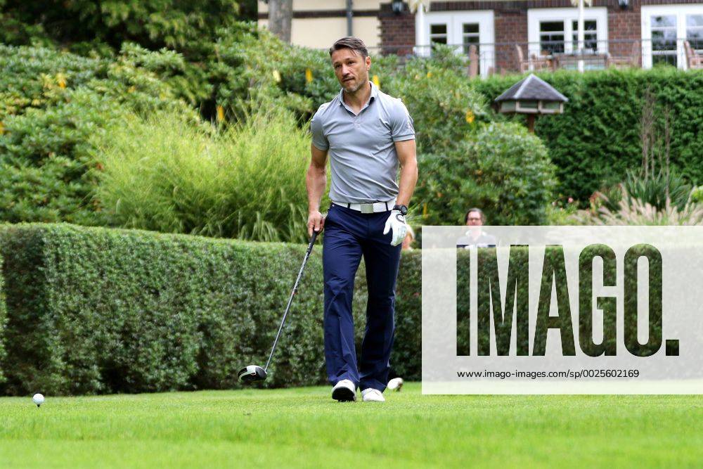 Frankfurt, Frankfurter Golf Club Eintracht Frankfurt (SGE) Golf Open Der erste Abschlag von Trainer Niko Kovac Eintracht Frankfurt