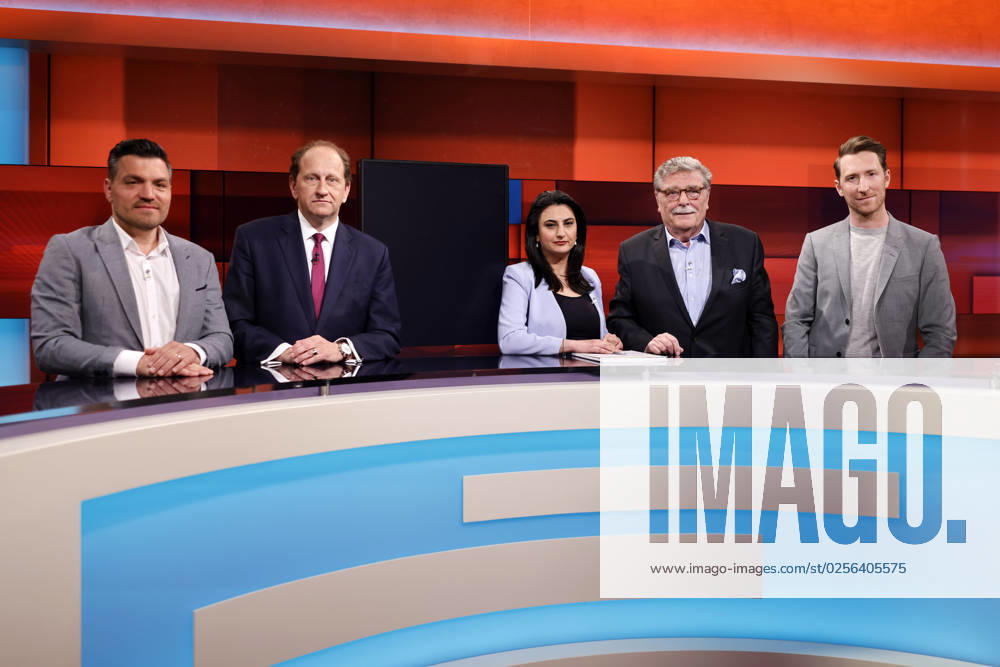 Erdogan voter Ufuk Varol, politician Alexander Graf Lambsdorff FDP , journalist Nalan Sipar, politician Fritz Schramma CDU , Cologne Mayor a D , and moderator Louis Klamroth in the ARD talk show hart aber fair in the WDR studios Cologne, 15 05 2023 NRW Germany