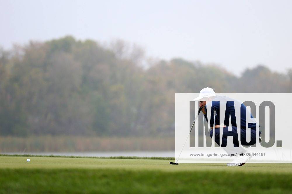 GOLF - Ryder Cup 2016 CHASKA,MINNESOTA,USA,30.SEP.16 - GOLF - Ryder Cup, Hazeltine National Golf Club. Image shows Justin Rose (ENG). GEPAxpictures xDanielxGoetzhaber