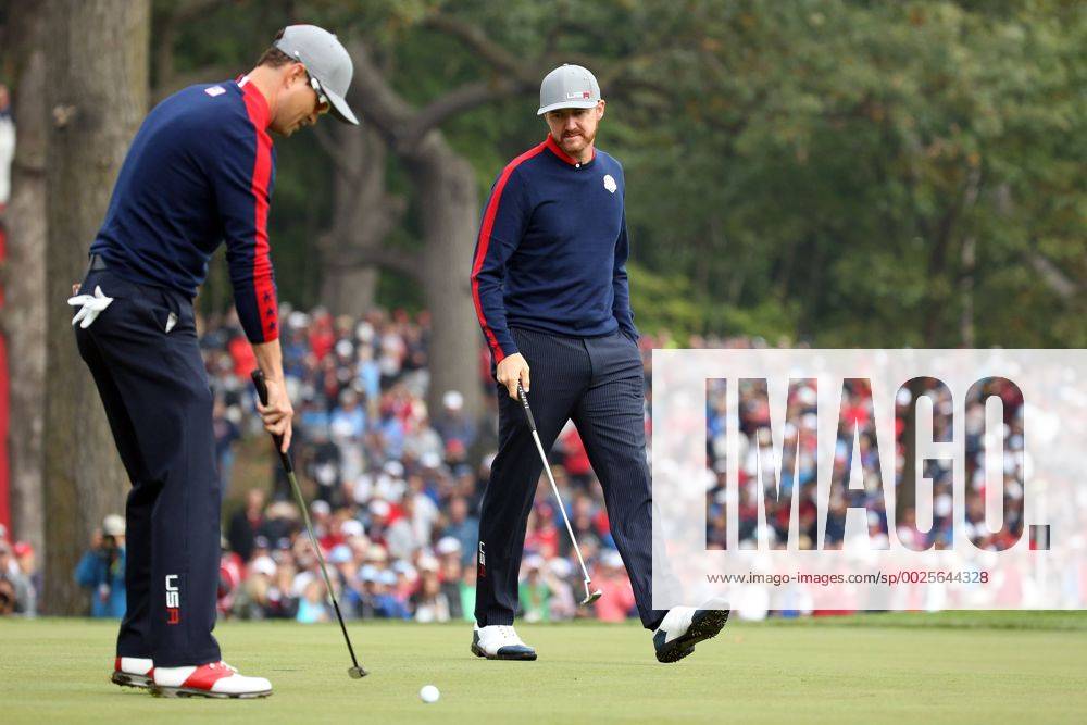 GOLF - Ryder Cup 2016 CHASKA,MINNESOTA,USA,30.SEP.16 - GOLF - Ryder Cup, Hazeltine National Golf Club. Image shows Zach Johnson and Jimmy Walker (USA). GEPAxpictures xDanielxGoetzhaber