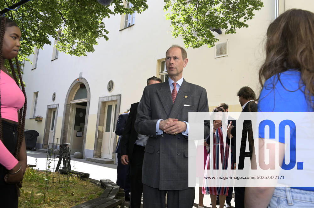 Prince Edward visiting the school at Schillerpark during the Duke Award ceremony in Wedding Berlin, 22 05 2023 Foto:xF.xFuturexImage