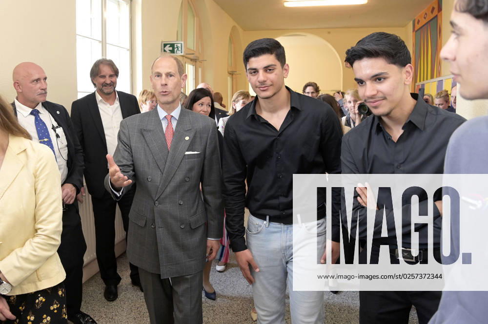 Prince Edward visiting the school at Schillerpark during the Duke Award ceremony in Wedding Berlin, 22 05 2023 Foto:xF.xFuturexImage