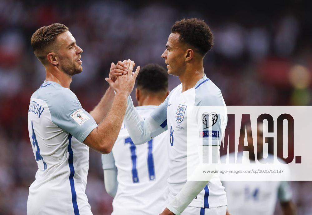 Fußball, WM Quali, England - Malta (161009) -- LONDON, Oct. 8, 2016 -- Dele Alli (front R) of England celebrates his goal with his teammate during the Group F match between England and Malta at 2018 FIFA World Cup WM Weltmeisterschaft Fussball European Zone Qualifiers at Wembley Stadium in London, England, on Oct. 8, 2016. England won 2-0. ) (SP)BRITAIN-LONDON-FOOTBALL-FIFA WORLD CUP QUALIFIER-ENGLAND VS MALTA HanxYan