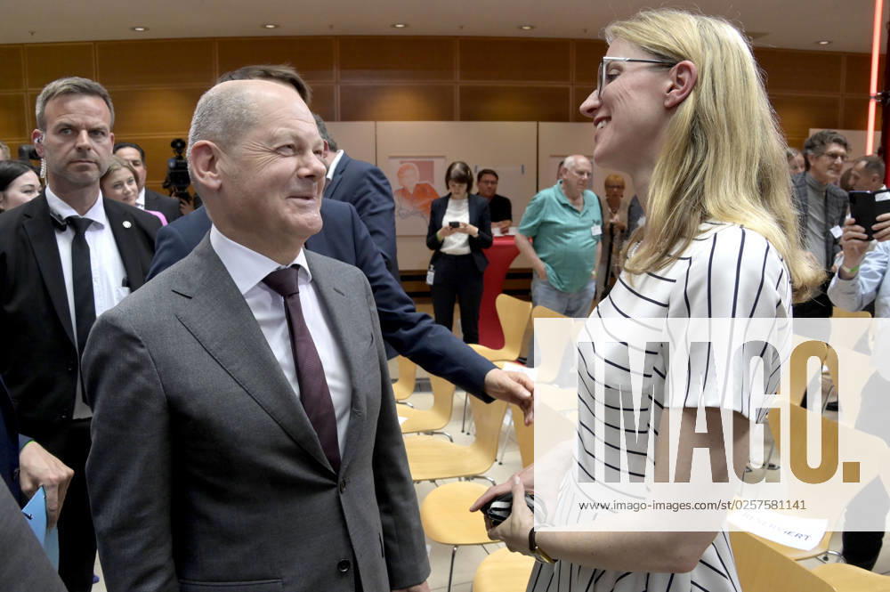Olaf Scholz and Natalie Pawlik at the SPD anniversary event Progress Needs Justice For 160 Years Ideas for Tomorrow at the Willy Brandt Haus Berlin, 23 05 2023 Foto:xF.xFuturexImage