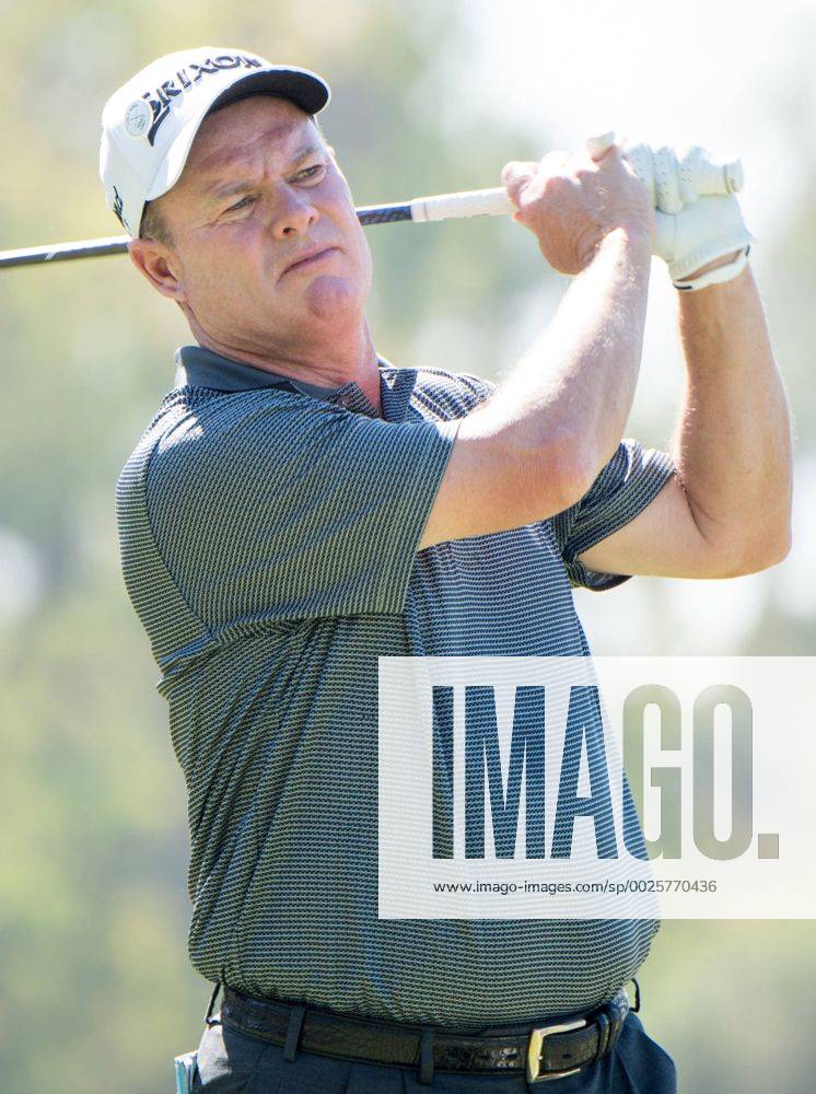 Newport Beach, California, USA - Joe Durant makes a tee shot on the second hole during the final round of the Toshiba Classic at the Newport Beach Country Club on October 9, 2016 in Newport Beach, California. Toshiba Classic - Final Round - ZUMAg139
