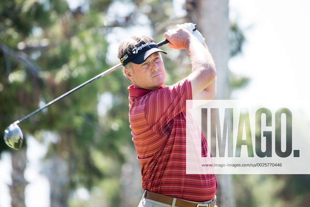 Newport Beach, California, USA - Glen Day makes a tee shot on the second hole during the Final round of the Toshiba Classic at the Newport Beach Country Club on October 9, 2016 in Newport Beach, California. Toshiba Classic - Final Round - ZUMAg139