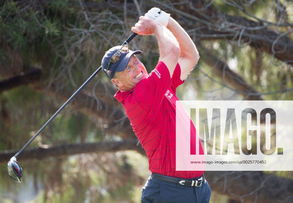Newport Beach, California, USA - Fred Funk makes a tee shot on the eleventh hole during the final round of the Toshiba Classic at the Newport Beach Country Club on October 9, 2016 in Newport Beach, California. Toshiba Classic - Final Round - ZUMAg139