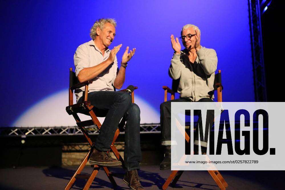 Meiderich Sommerkino - Schauspieler Ralf Richter als Stargast bei Bang Boom Bang Kai Gottlob links Geschäftsführer Filmforum mit Ralf Richter im Gespräch. Foto: Carsten Walden WAZ FotoPool Meiderich Sommerkino - Schauspieler Ralf Richter als Stargast bei Bang Boom Bang Kai Gottlob links Geschäftsführer Filmforum mit Ralf Richter im Gespräch. Deutschland NRW Duisburg