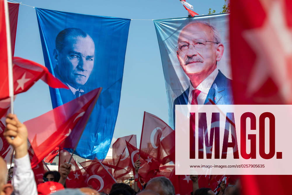 Republican People s Party supporters supported Ekrem Imamoglu at the rally in Istanbul. Ekrem Imamoglu, Istanbul Metropolitan Mayor and Nation Alliance Vice President Candidate, asked his voters to vote for Kemal Kilicdaroglu, the Presidential Candidate of the Nation Alliance, at the Istanbul Citizens Meeting, Turkey on May 25, 2023. In the first round on 14 May, none of the candidates received enough votes to be elected president, and the election went to the second round. To¼rkiye will go to the polls again on 28 May. - ZUMAi72_ 20230525_znp_i72_011