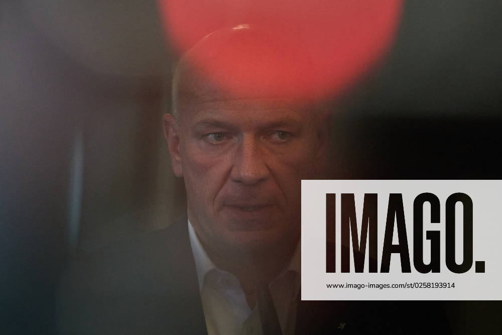 Politics Berlin Task Force on refugees Following the first meeting of a so-called Task Force on the accommodation of refugees on Tuesday 30 May 2023, the Governing Mayor of Berlin, Kai Wegner CDU , and the Senator for Labor, Social Affairs, Equality, Integration, Diversity a