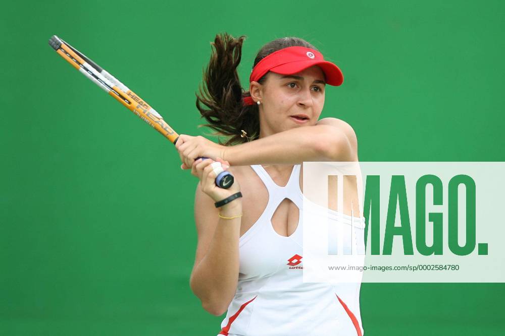 Tamira Paszek (Österreich) - Rückhand Tennis Damen Australian Open 2007, WTA Tour, Grand Slam Einzelbild Melbourne Tennis Damen Australian Open 2007, WTA Tour, Grand Slam Einzelbild Melbourne