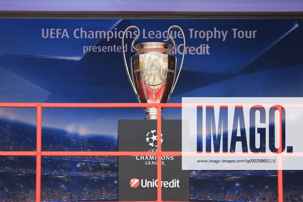 Champions League trophy - Osijek, Croatia 18.10.2016., Osijek, Croatia - At pope John Paul II square is exposed Champions League trophy. The trophy will be exposed for two days and football fans can be photographed with the trophy. DavorxJavorovic PIXSELL