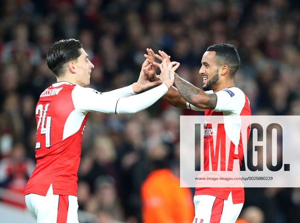 Arsenal s Theo Walcott scoring his sides second goal during the Champions League group A match at the Emirates Stadium, London. Picture date October 19th, 2016 Pic David Klein Sportimage .