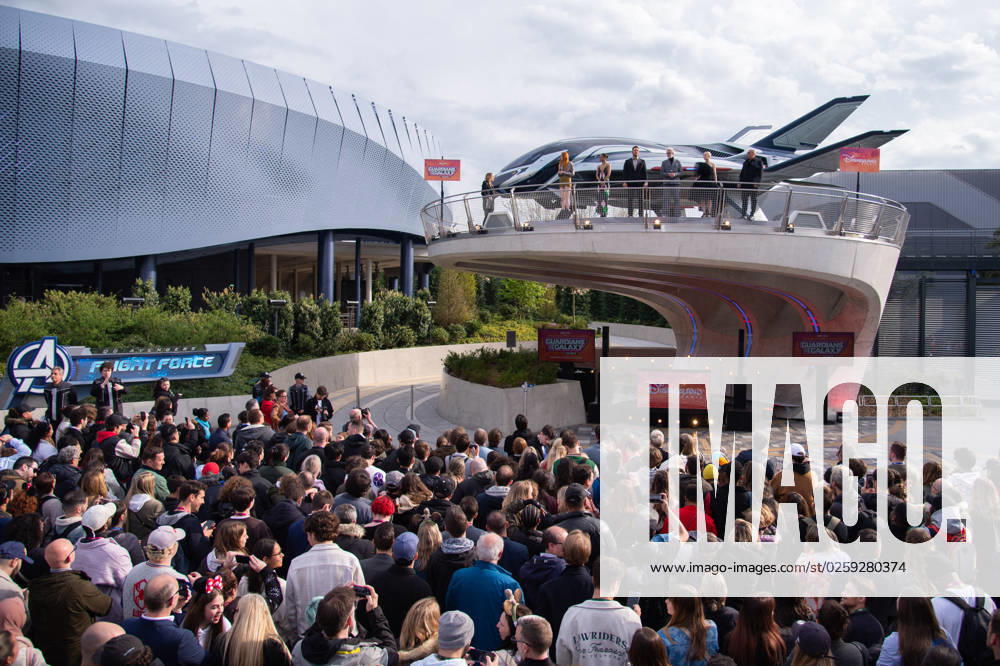 Guardians of the Galaxy Vol 3 - Disneyland Paris Karen Gillan, Zoe Saldana, Chris Pratt, Director James Gunn, Pom Klementieff and Vin Diesel attending the European Gala Event of Marvel Studios Guardians of the Galaxy. Vol 3 at Disneyland Paris in Marne-la-Vallee, France on April 23, 2023. Photo by Aurore Marechal ABACAPRESS.COM Paris France